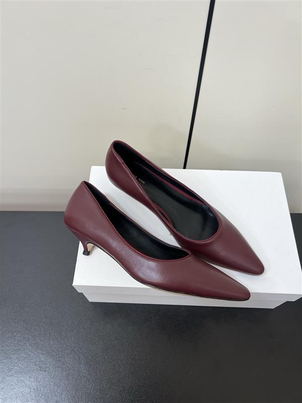 2025112717393795 310